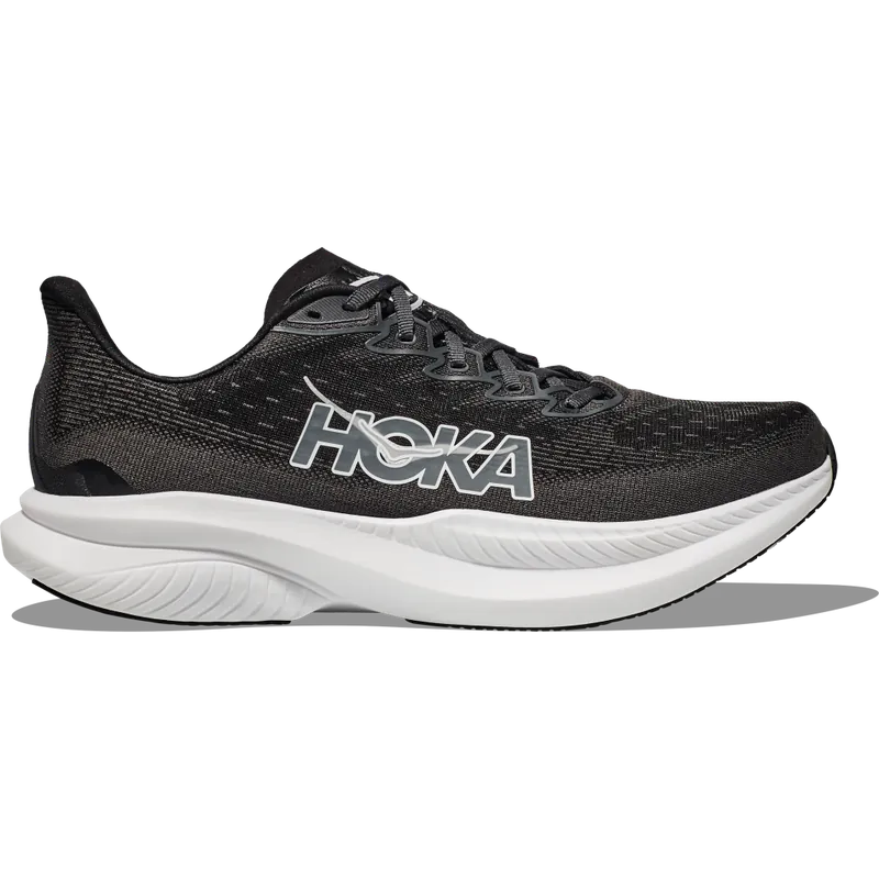 Hoka Women's Mach 6 Wide Black / White Snabb frakt
