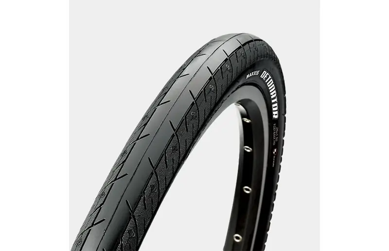 Kampanj Maxxis Cykeldäck Detonator Road 28-622 (700 x 28C / 28 x 1.10) vikbart svart/svart