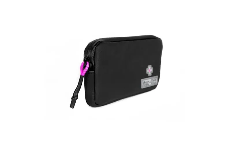 Muc-Off Essentials Case Rainproof Lägg i varukorgen