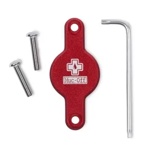 Kampanj Muc-Off Secure Tag Holder A Black Red